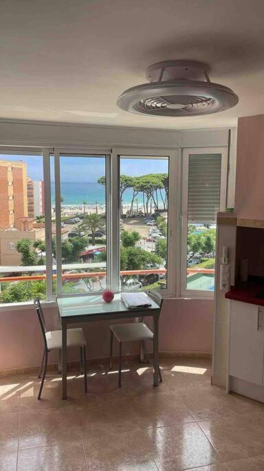 Estudio Con Vistas Al Mar Leilighet La Pineda Eksteriør bilde